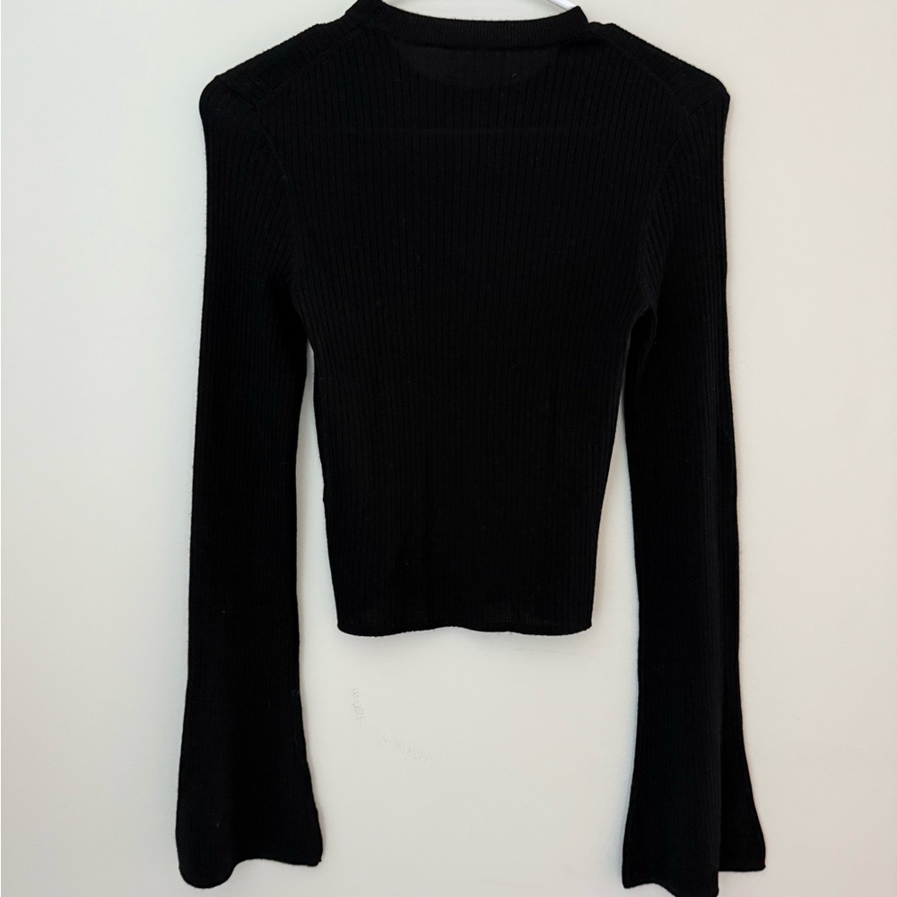 From Future Y2K 100% Wool Black Ribbed Sweater With Heart Cut Out NWT - Picture 2 of 5